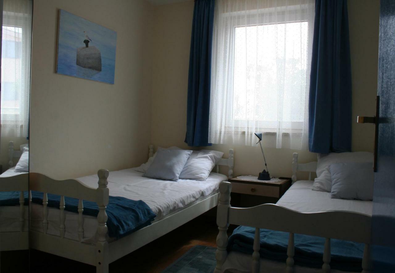 Apartment Azriel Vir Exterior photo